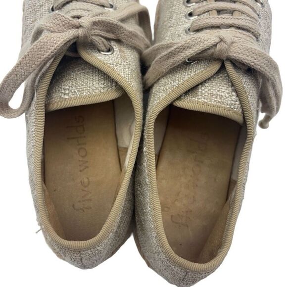 Five world  - Picture 6 of 7